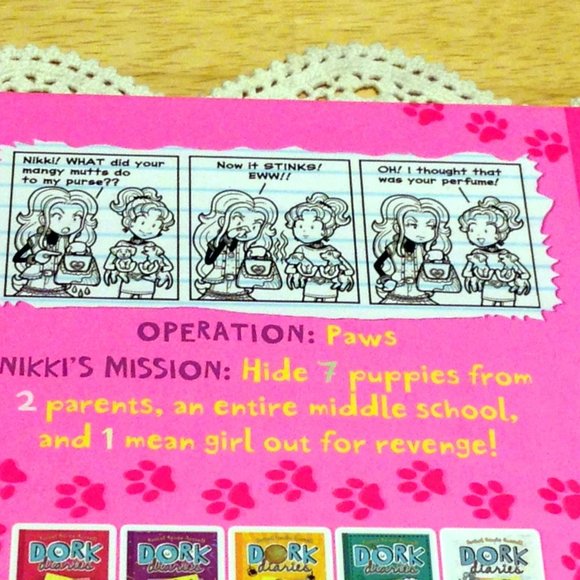 Dork Diaries, Volume 10, Middle Grades, Tales from a not so perfect pet sitter - Picture 4 of 6